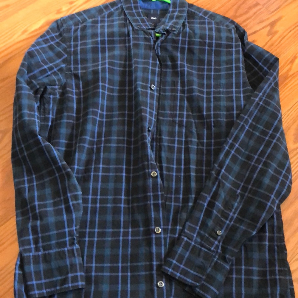 Gap casual plaid button down